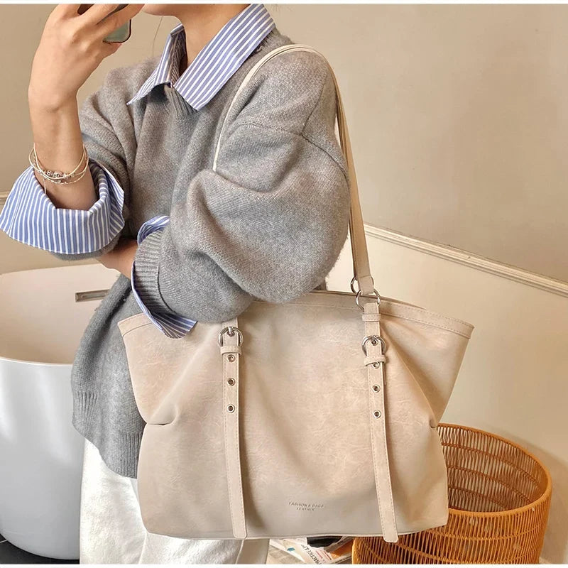 Mirella | Suede Buckle Tote Bag
