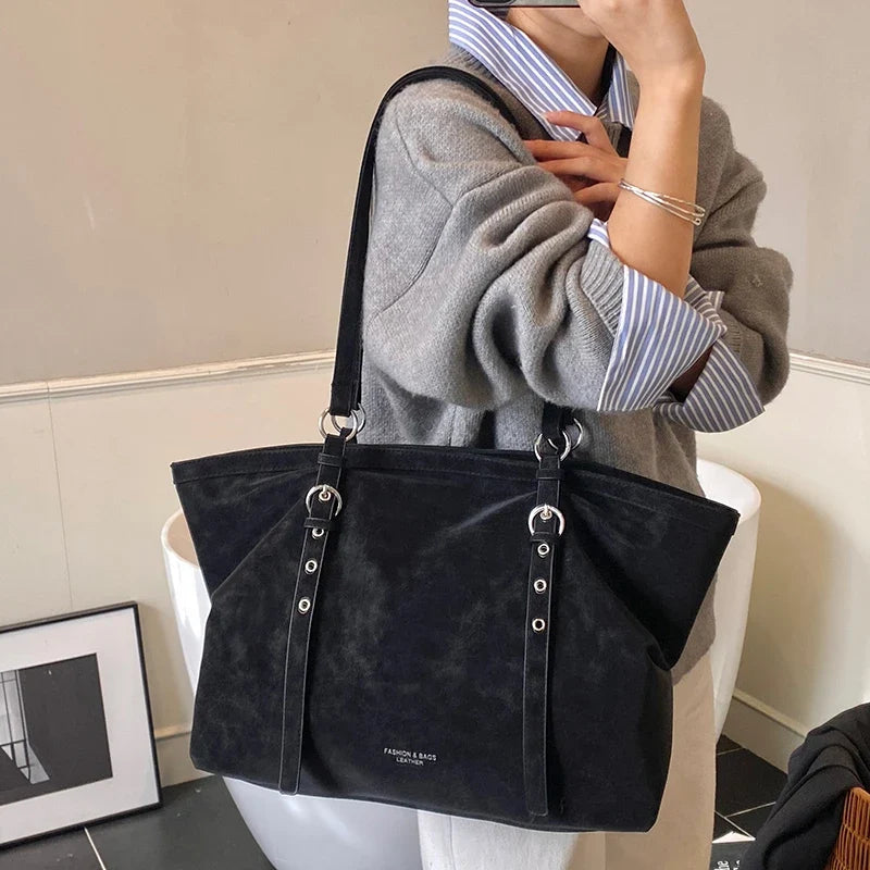 Mirella | Suede Buckle Tote Bag