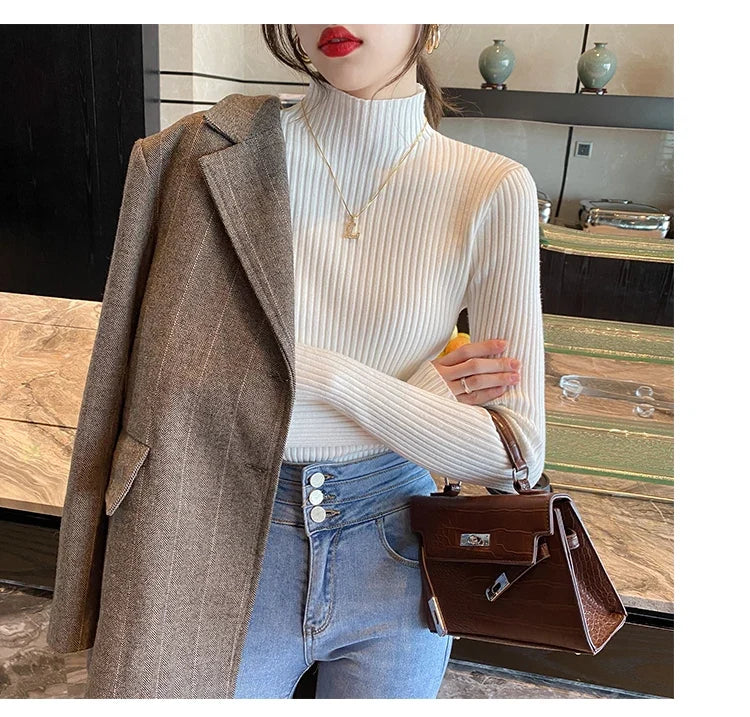 Elowyn | Slim Turtleneck Sweater