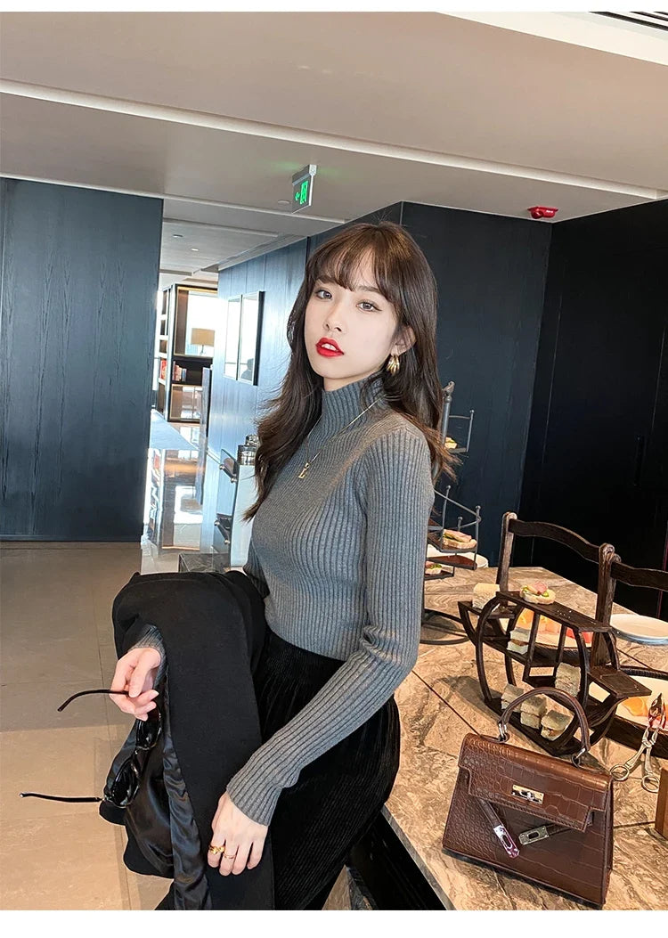 Elowyn | Slim Turtleneck Sweater