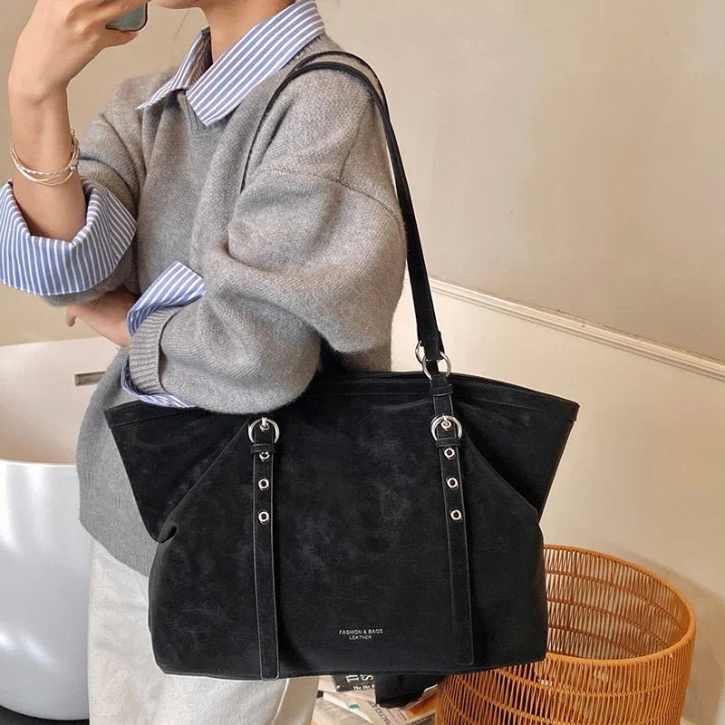 Mirella | Suede Buckle Tote Bag